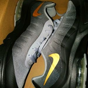 Meet your Posher, Caleb